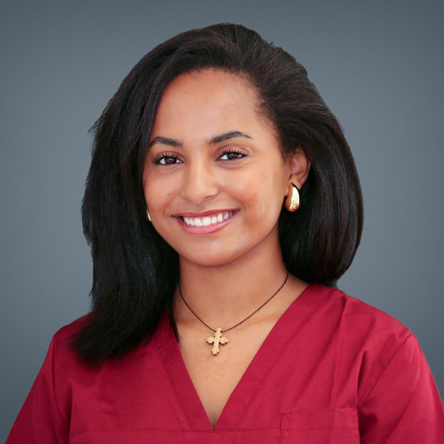 Bana_Awet Bana Awet, Dentalassistentin in Ausbildung