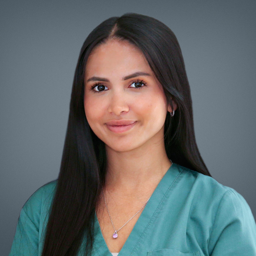 Noemi_Khan Noemi Khan, Praxismanagerin